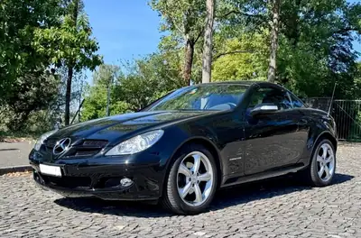 Mercedes-Benz SLK 200 Kompressor — Cabriolet sportif automatique, 57'900 km seulement — détail