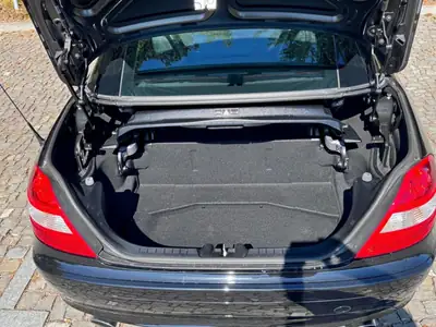 Mercedes-Benz SLK 200 Kompressor — Cabriolet sportif automatique, 57'900 km seulement — Miniature 10