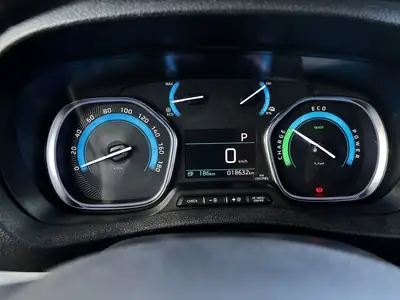 PEUGEOT E-EXPERT 50 kWh Premium — Utilitaire électrique compact, idéal pour professionnels — Miniatur 8