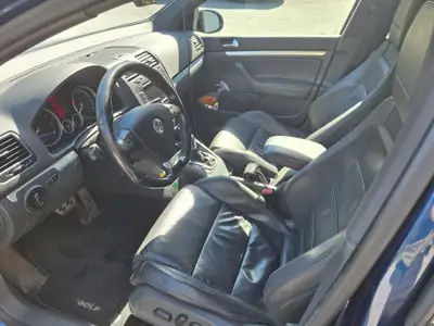 VW Golf 3.2 V6 R32 DSG 4motion — Performance 250 ch, transmission intégrale — intérieur