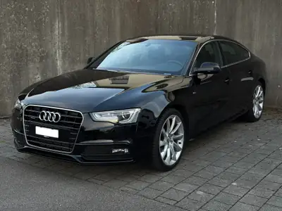 Audi A5 Sportback 2.0 TFSI Quattro — Berline sportive premium, première main AMAG — Heckansicht
