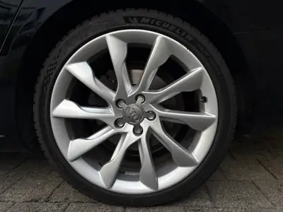 Audi A5 Sportback 2.0 TFSI Quattro — Berline sportive premium, première main AMAG — Miniatur 10