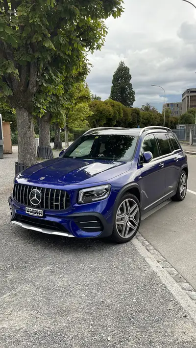 Mercedes-Benz GLB 35 AMG — SUV compact sportif 4x4, seulement 63'000 km — vista esterna