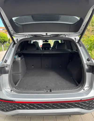VW Tayron 1.5 TSI eHybrid 272 ch — SUV rechargeable, autonomie électrique >100 km — Miniature 9