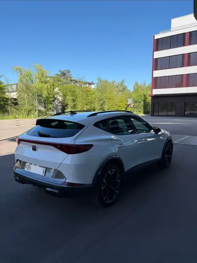 CUPRA Formentor VZ 2.0 TSI 310 ch — SUV coupé haute performance, 4x4 intégral, entretien premium — Innenraum
