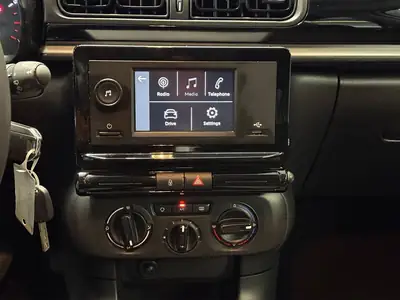 Citroën C3 1.2i PureTech You! — Citadine maligne, faible kilométrage et finition soignée — dettaglio