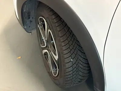 Citroën C3 1.2i PureTech You! — Citadine maligne, faible kilométrage et finition soignée — Miniatura 14