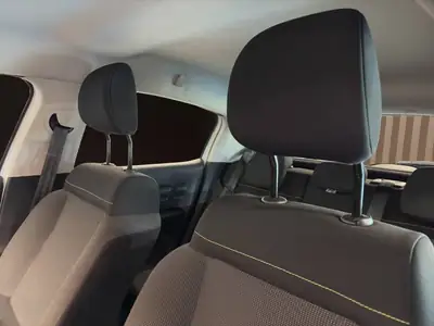 Citroën C3 1.2i PureTech You! — Citadine maligne, faible kilométrage et finition soignée — Miniatura 16