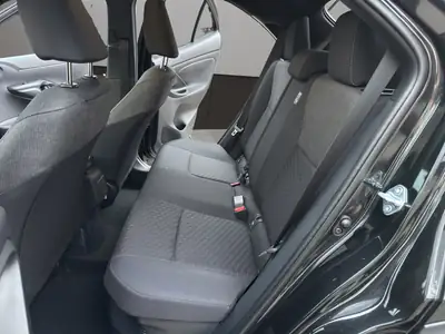 Toyota Yaris Cross 1.5 Hybrid Style — Citycar écologique avec garantie constructeur jusqu'à 10 ans — Miniatura 13