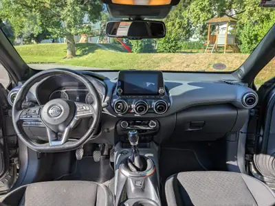Nissan Juke 1.0 DIG-T N-Connecta — Compact SUV urbain, frais de contrôle passés — Miniature 8