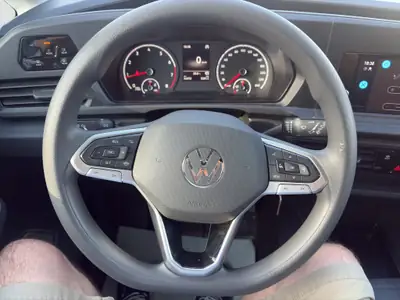 VW Caddy Cargo 1.5 TSI 2024 — Utilitaire compact fiable, 44'000 km, garantie constructeur — Miniatura 14