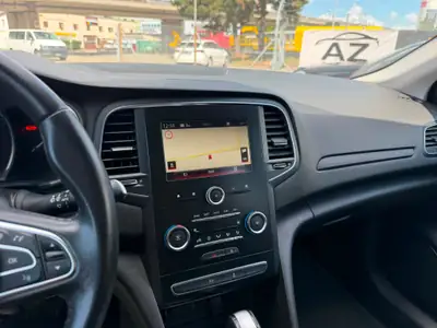 Renault Mégane Grandtour 1.5 dCi Business EDC — Monospace diesel automatique, 83'000 km, garantie 2 ans — Miniatur 11