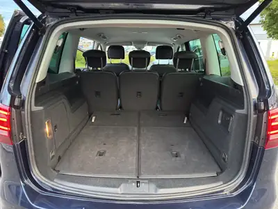 VW Sharan 2.0 TDI 4Motion — Monospace 7 places, 4x4 intégral et traction sûre — Miniatura 23