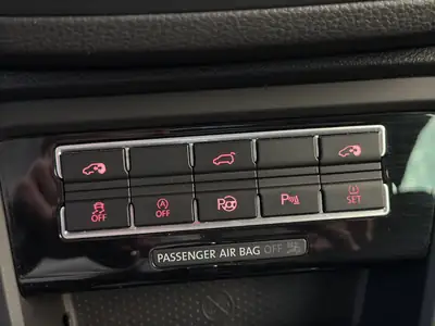 VW Sharan 2.0 TDI 4Motion — Monospace 7 places, 4x4 intégral et traction sûre — Miniatura 30