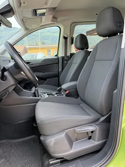 VW Caddy 2.0 TDI Liberty — Monospace pratique, diesel économique, sans sinistre — Miniatura 13