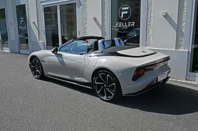 MG Cyberster 77kWh 4WD — Cabriolet électrique sportif, premier propriétaire suisse — Miniature 22
