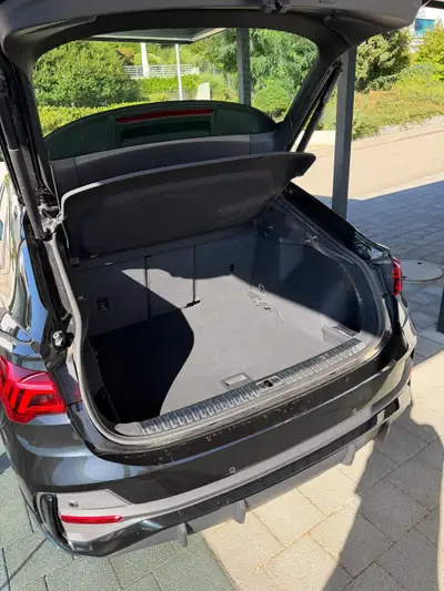 Audi Q3 Sportback 35 TFSI S line — SUV coupé premium, 1ère main, 60 000 km — Miniatura 9