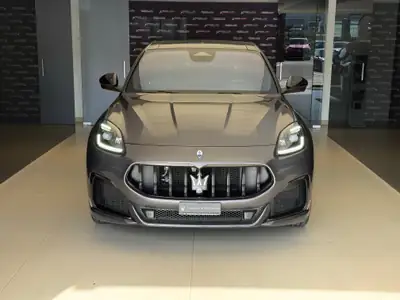 Maserati Grecale 3.0 Trofeo — SUV sportif 531 ch, première main, garantie constructeur — Seitenansicht