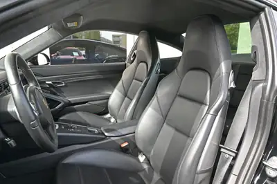 Porsche 911 Carrera 4 GTS PDK — Coupé sportif all-wheel drive, 430 ch, entretien complet — Miniatura 13