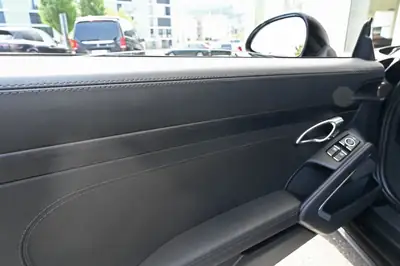 Porsche 911 Carrera 4 GTS PDK — Coupé sportif all-wheel drive, 430 ch, entretien complet — Miniatura 15