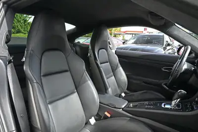 Porsche 911 Carrera 4 GTS PDK — Coupé sportif all-wheel drive, 430 ch, entretien complet — Miniatura 25