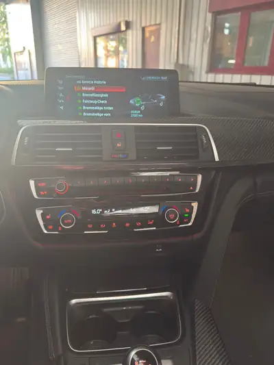 BMW M4 Competition Cabriolet — 450 ch, toiture électrique, occasion rare — Miniature 14