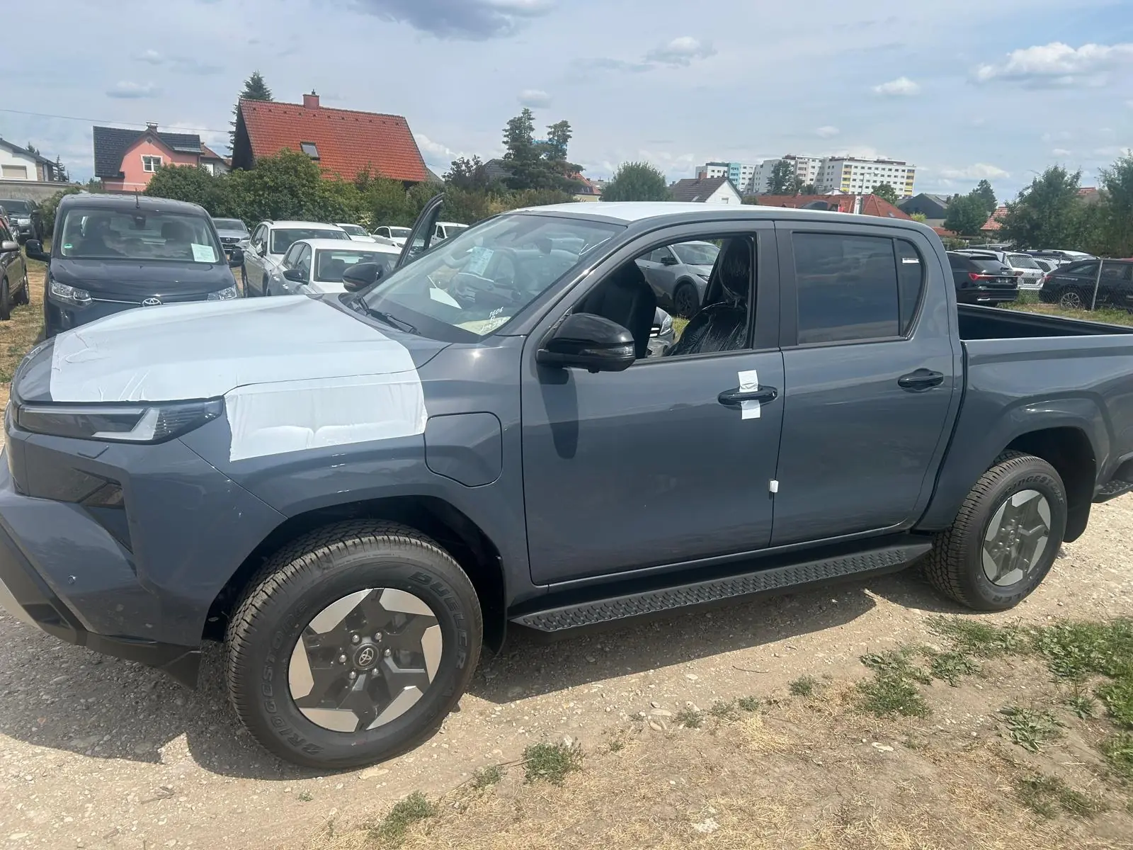 Toyota HI-LUX BEV Électro — Pickup électrique neuf, 150 ch, autonomie longue distance