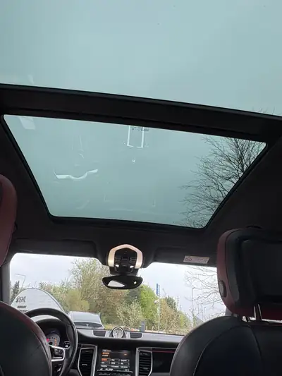 Porsche Macan 3.6 V6 Turbo — SUV sportif 400 ch, sans sinistre, 115'000 km — detail