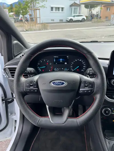 Ford Puma 1.0 EcoBoost ST-Line Design — SUV compact efficace, garantie jusqu'à 2027 — Miniatura 8