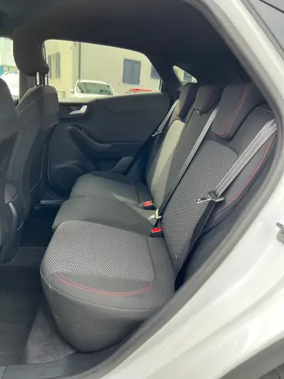 Ford Puma 1.0 EcoBoost ST-Line Design — SUV compact efficace, garantie jusqu'à 2027 — Miniatura 12