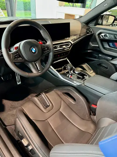 BMW M2 Coupé Steptronic — Performance 460 ch, M Race Track Paket, Premier propriétaire — dashboard