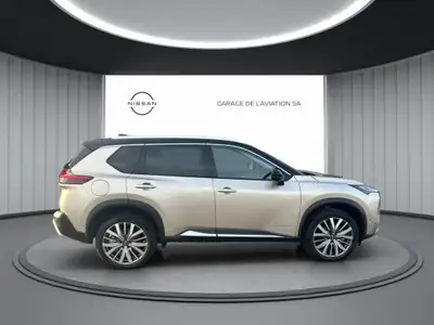 Nissan X-Trail 1.5e-Power 4WD — SUV hybride 158 ch, quasi neuf à 10 km — cruscotto