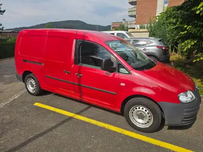 VW Caddy 1.6 essence — Monospace compact fiable, faible kilométrage — arrière