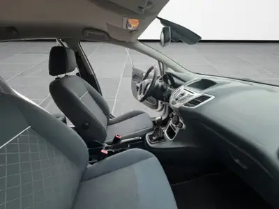 Ford Fiesta 1.4 16V Trend 2012 — Citadine fiable avec 2 jeux de roues inclus — Miniatura 15