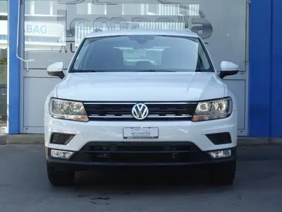 VW Tiguan 2.0 TDI SCR Sound 4Motion — SUV robuste, 4 roues motrices, garantie 12 mois — Heckansicht