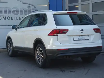 VW Tiguan 2.0 TDI SCR Sound 4Motion — SUV robuste, 4 roues motrices, garantie 12 mois — Armaturenbrett