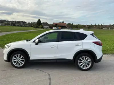 Mazda CX-5 2.2D Revolution AWD — SUV premium 175 ch, 97 000 km, traction intégrale — intérieur