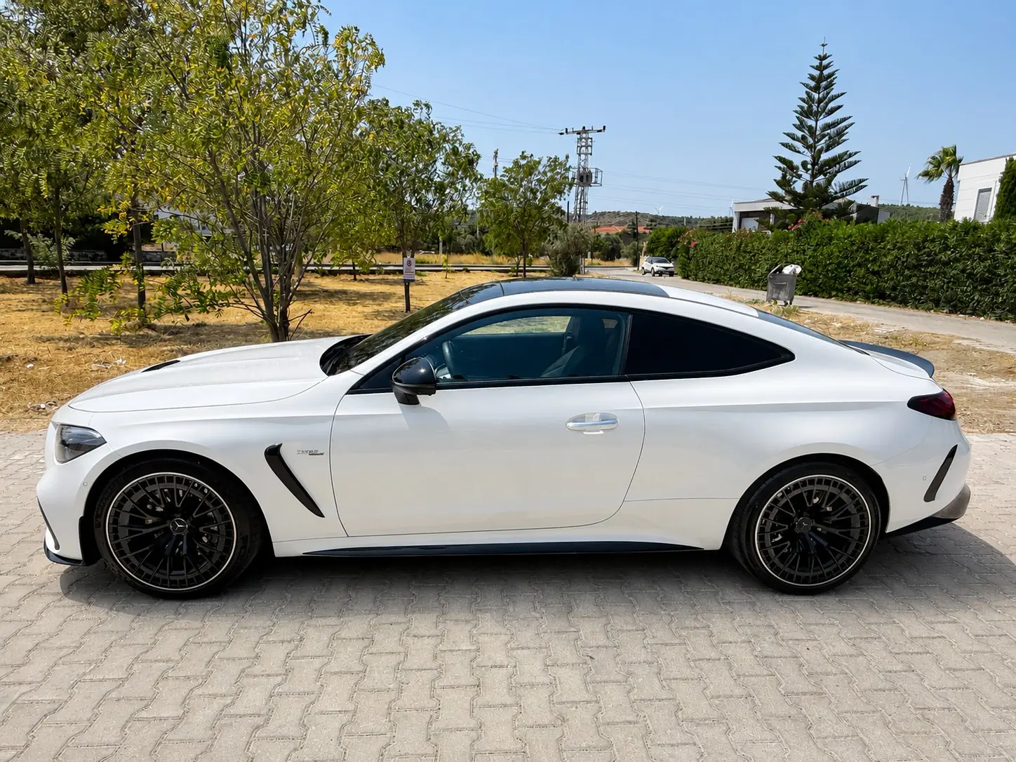 Mercedes-Benz Cle 53 Amg 2024 occasion Massagno — 3