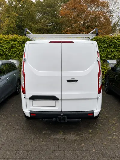 Ford Transit Custom 2.0 TDCi 170 Trend — Utilitaire polyvalent, kilométrage quasi-neuf — arrière