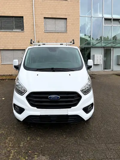 Ford Transit Custom 2.0 TDCi 170 Trend — Utilitaire polyvalent, kilométrage quasi-neuf — côté