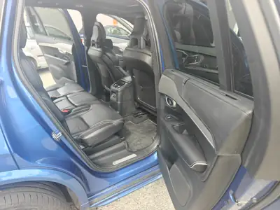 Volvo XC90 T8 R-Design — Hybride rechargeable 7 places, expertise complète — Thumbnail 8