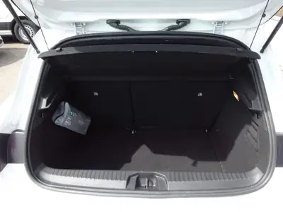 Renault Clio 1.0 Intens CVT — Citadine fiable, entretien récent, seulement 64'000 km — Miniatur 12