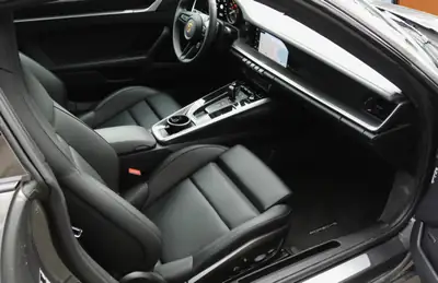 Porsche 911 Coupé Carrera 4S PDK — 450 ch, tout-terrain premium, faible kilométrage — Miniatur 10