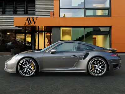 Porsche 911 Coupé 3.8 Turbo S PDK — 560 ch, faible kilométrage, sans sinistre — Innenraum