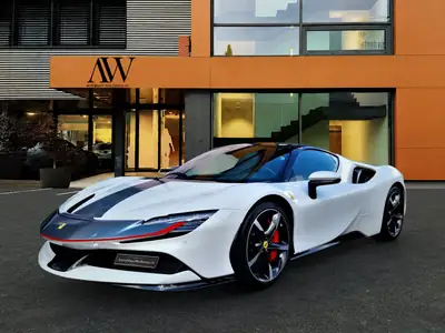 Ferrari SF90 Stradale — Hypercar hybride rechargeable, 780 ch, seulement 4000 km — Miniatur 7