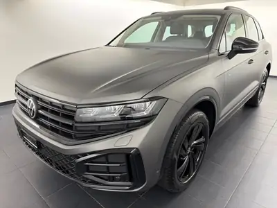 VW Touareg 3.0 TDI R-Line — SUV premium diesel, 5200 km, première main — Außenansicht