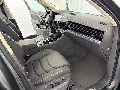 VW Touareg 3.0 TDI R-Line — SUV premium diesel, 5200 km, première main — Miniatur 11