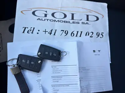 SEAT Arona 1.0 TSI Eco Hola — SUV compact dynamique, très faible kilométrage — Armaturenbrett