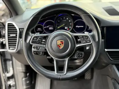 Porsche Cayenne 3.0 V6 Platinum Edition — SUV premium 340 ch, peu kilométré, Porsche Approved — Miniatura 10