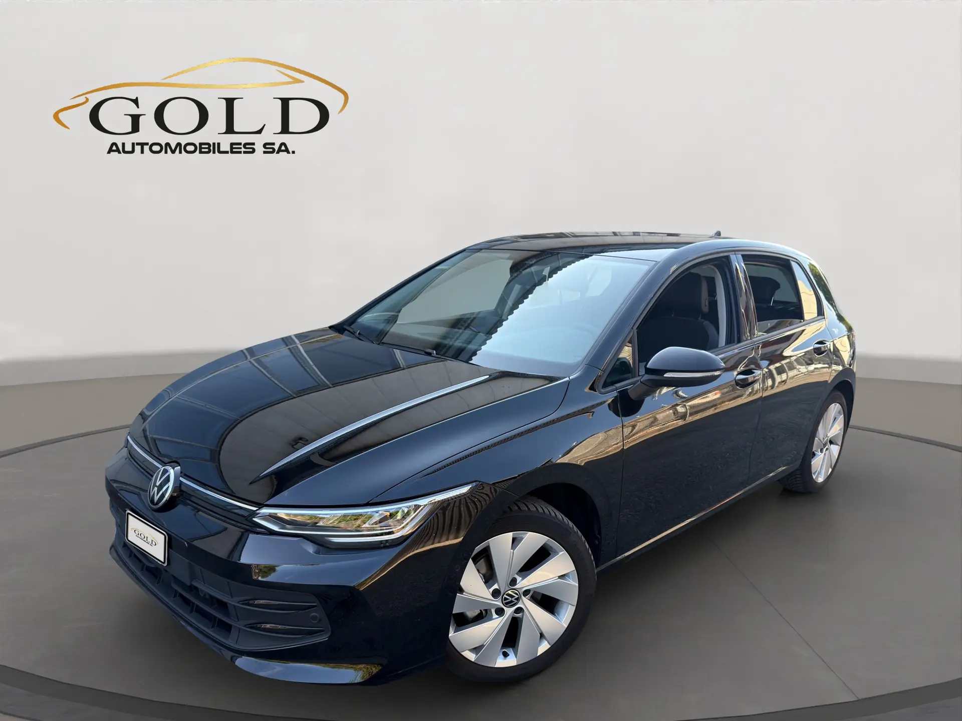 VW Golf 1.5 e TSI mHEV United DSG — Hybride léger performant, faible kilométrage — Außenansicht